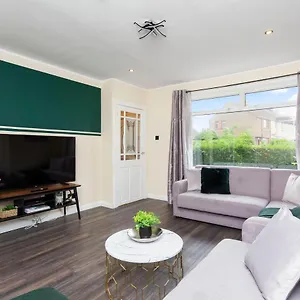 https://boutique-edinburgh-3-bed-house.edinburghhotelsuk.org